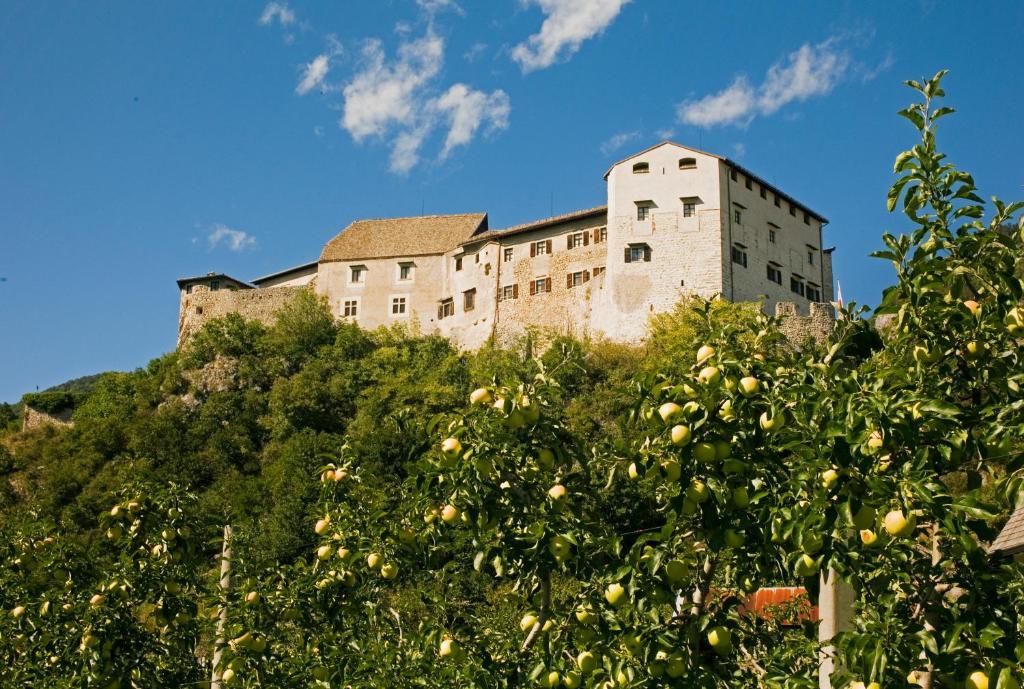 Albergo Sayonara Comano Terme Exterior photo